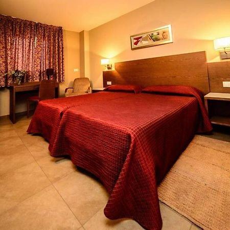 Hotel Ciutat De Carlet Kültér fotó