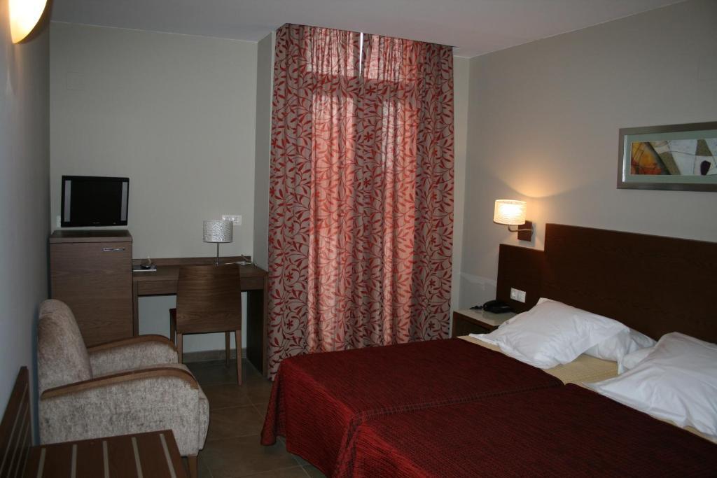 Hotel Ciutat De Carlet Szoba fotó